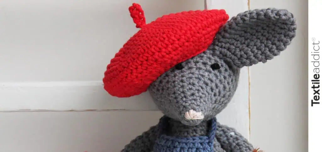 Photo d'un projet en cours de crochet : amigurumi