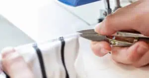 Le metier de couturier retoucheur TextileAddict